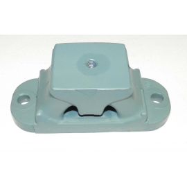 Yamaha 800-1800 motor mount