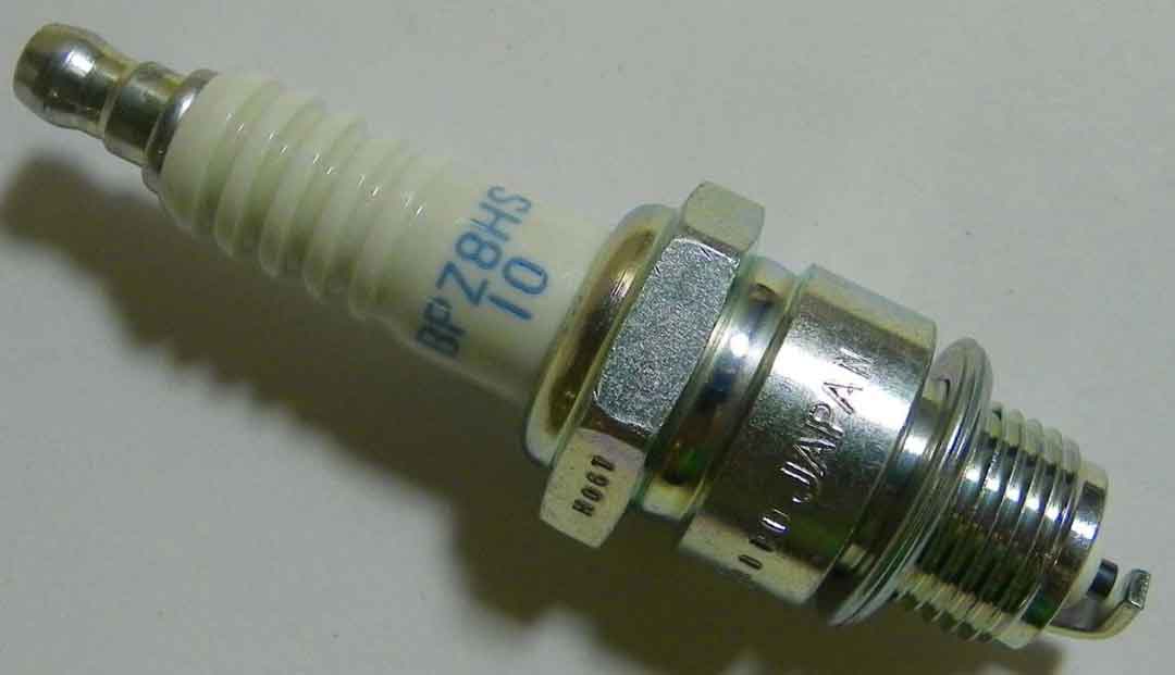 bpz8hs-10 NGK tændrør - BPZ8HS10